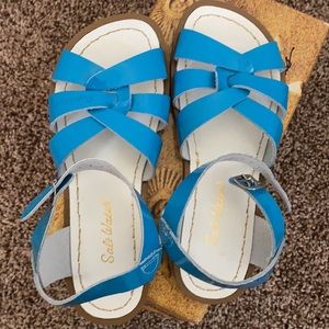 Turquoise salt water sandals size 4/women’s 6